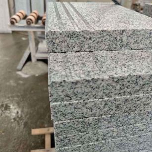 衡水芝麻白楼梯踏步