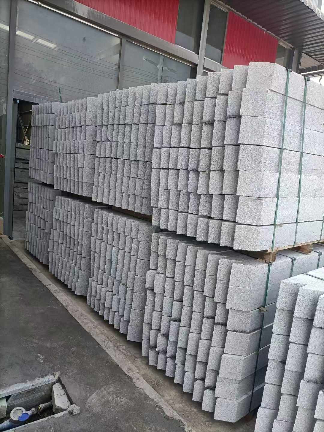 衡水芝麻白树围石 树池